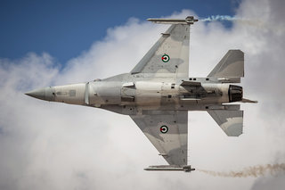 UAE Air Force Lockheed Martin F-16E Fighting Falcon 3031 IM2 5090