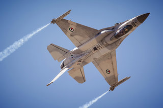 UAE Air Force Lockheed Martin F-16E Fighting Falcon 3035 IM2 3637