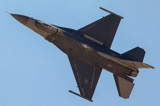 US Air Force Lockheed Martin F-16CM Fighting Falcon 87-0355 AV IM2 6917