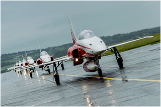 IM2 5636 Patrouille Suisse