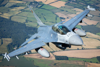 Belgian Air Force General Dynamics F-16BM Fighting Falcon FB-17 IM1 7027