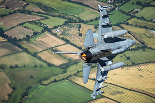 Belgian Air Force General Dynamics F-16BM Fighting Falcon FB-17 IM1 7860