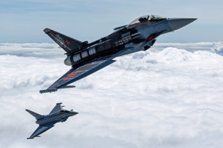 Luftwaffe Eurofighter EF2000 Typhoon 3106 IM1 3823