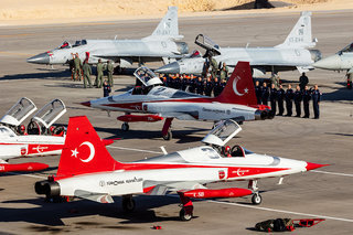 Turkish Stars Canadair NF-5A-2000 IM1 7841 71-3058
