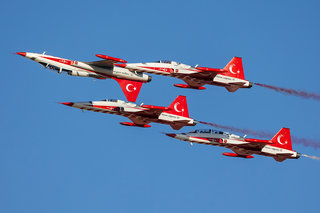 Turkish Stars Canadair NF-5A-2000 IM1 9048 71-3058