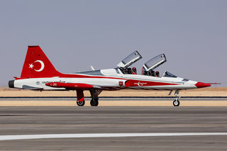 Turkish Stars Canadair NF-5B-2000 IM1 1816 71-4021