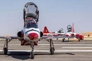 Turkish Stars Canadair NF-5B-2000 IM1 1924 71-4021