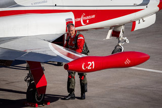 Turkish Stars Canadair NF-5B-2000 IM1 6682 71-4021