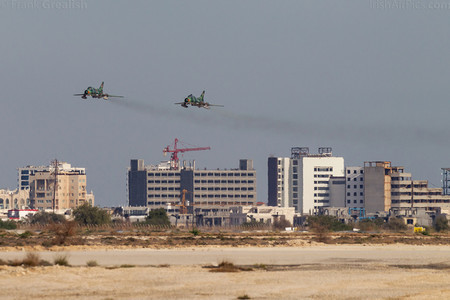 Revolutionary Guards Su-22 Fitters low and fast